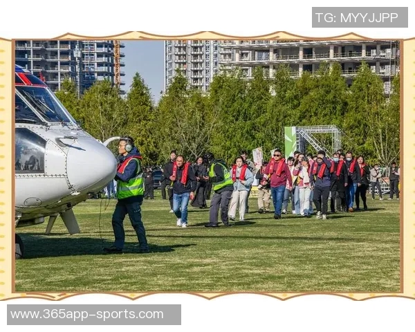 海港联合临港捷运推出全新直升机游览活动每位仅需1680元体验空中美景